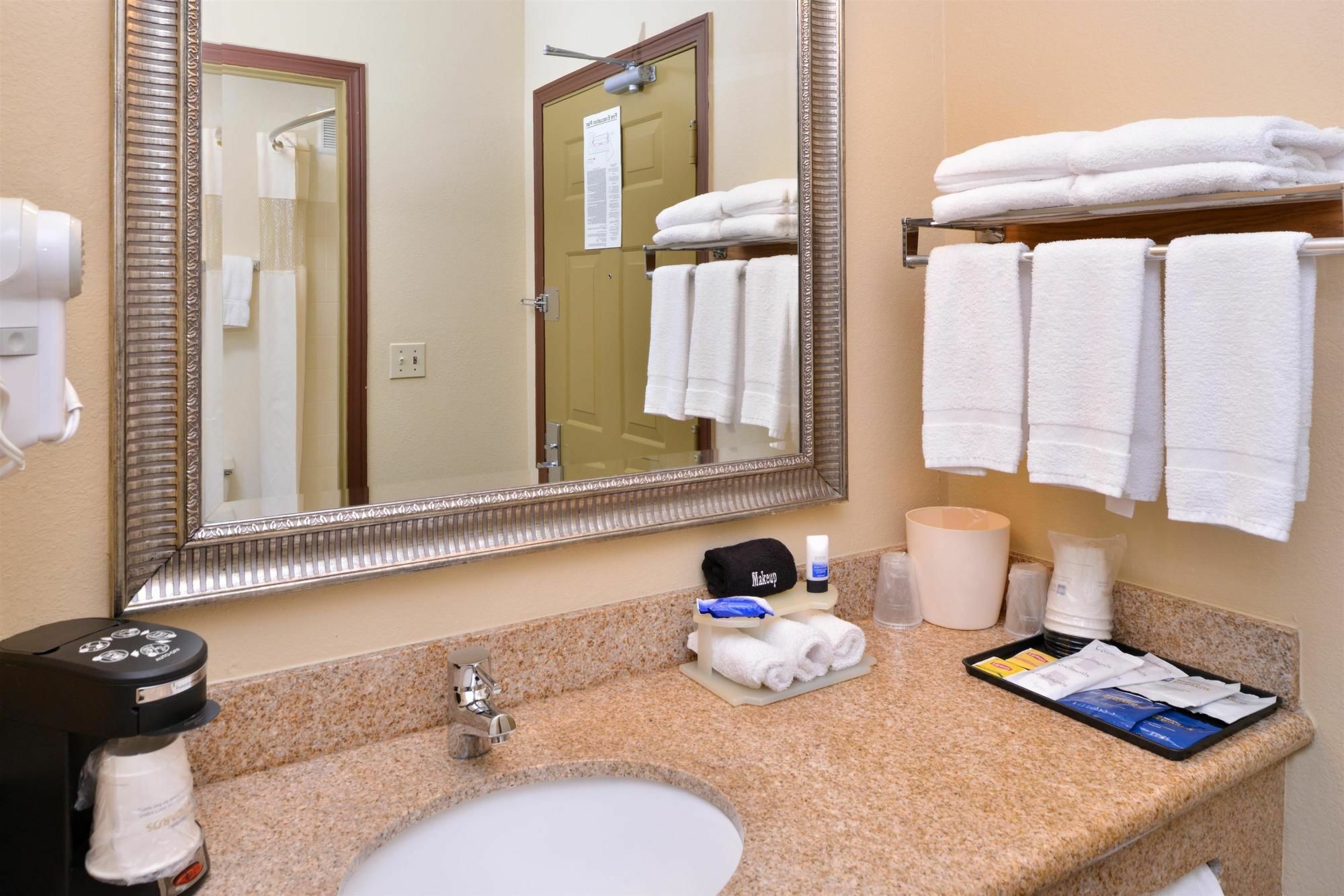 Best Western Cottage Grove Inn Экстерьер фото